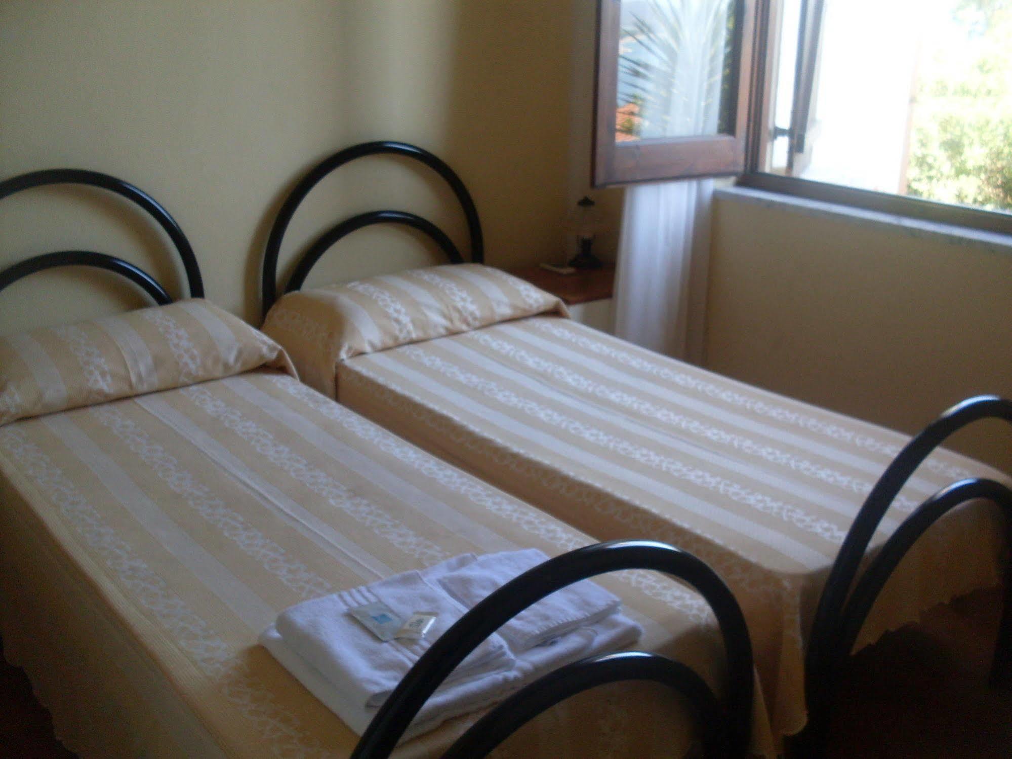 Ostello Bellavista Santa Maria Navarrese Εξωτερικό φωτογραφία