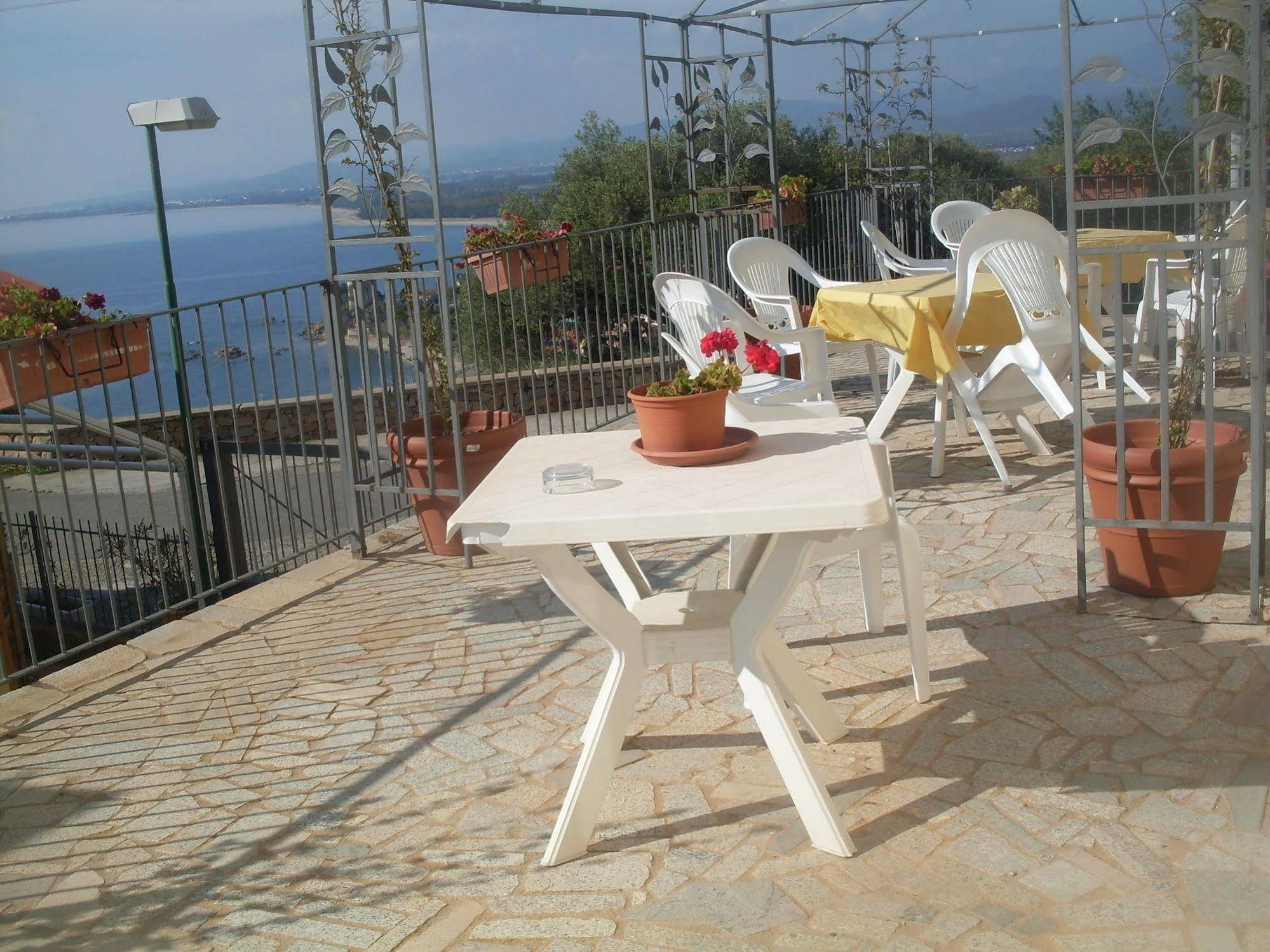 Ostello Bellavista Santa Maria Navarrese Εξωτερικό φωτογραφία